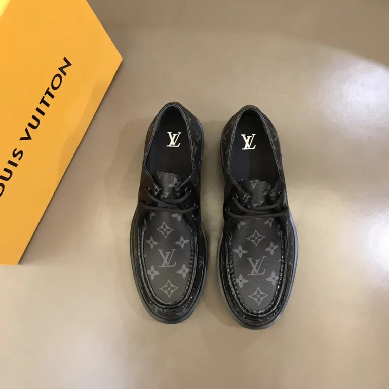 Louis Vuitton Shoe 